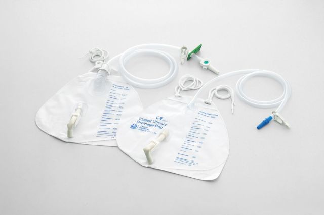 FANHAN Catheter Bag Cover with Belt,Urine Drainage Bag Holder,Nephrostomy  Tube and Drainage Bag Cover,nephrostomy Bag Holder - Walmart.com